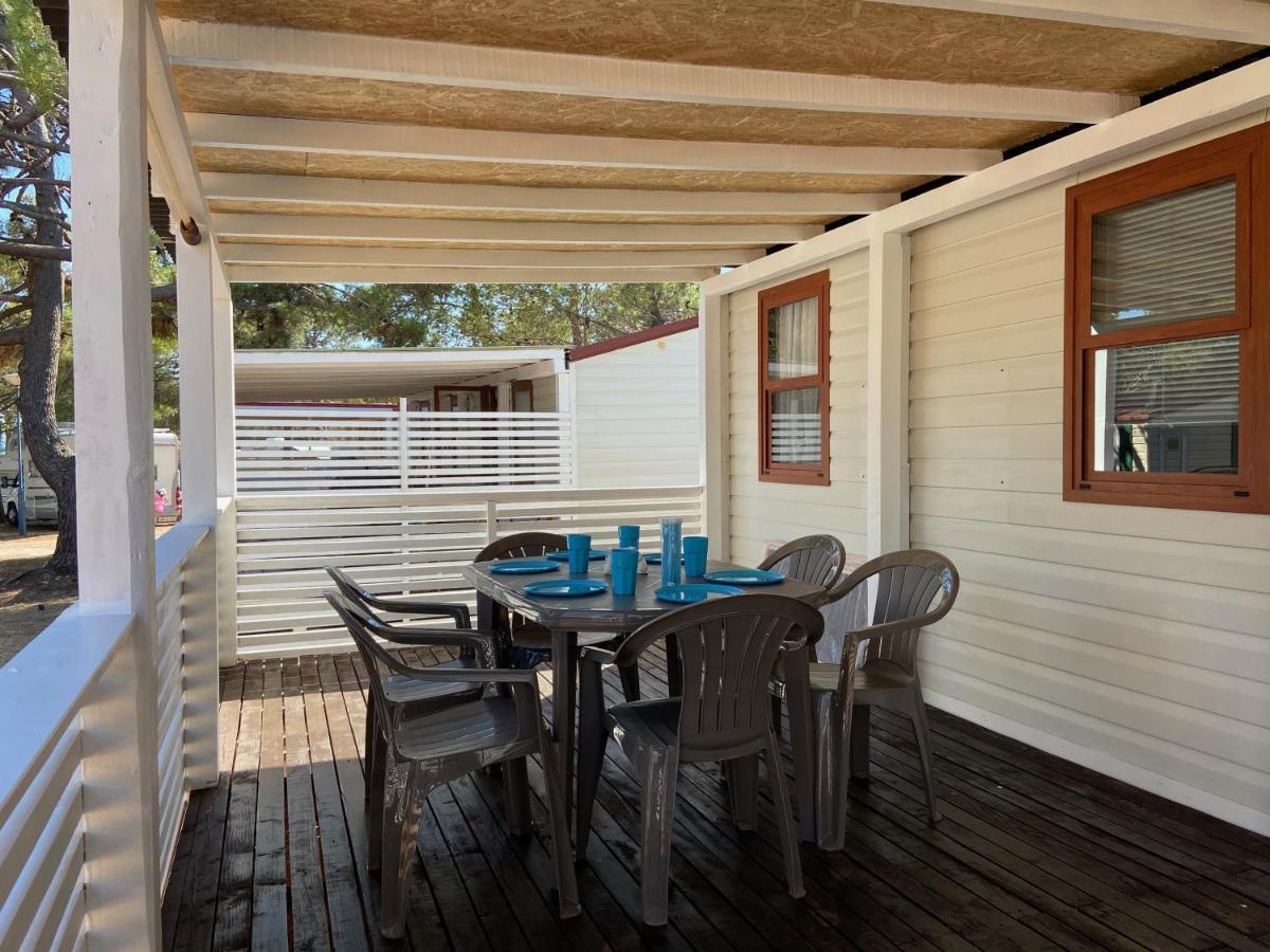 Dalmacia Mobile Homes And Caravans At The Beach Privlaka  Exterior photo