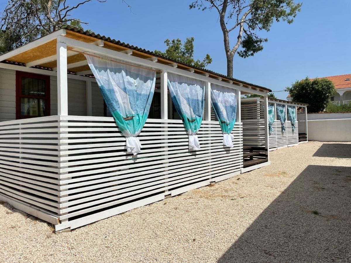 Dalmacia Mobile Homes And Caravans At The Beach Privlaka  Exterior photo