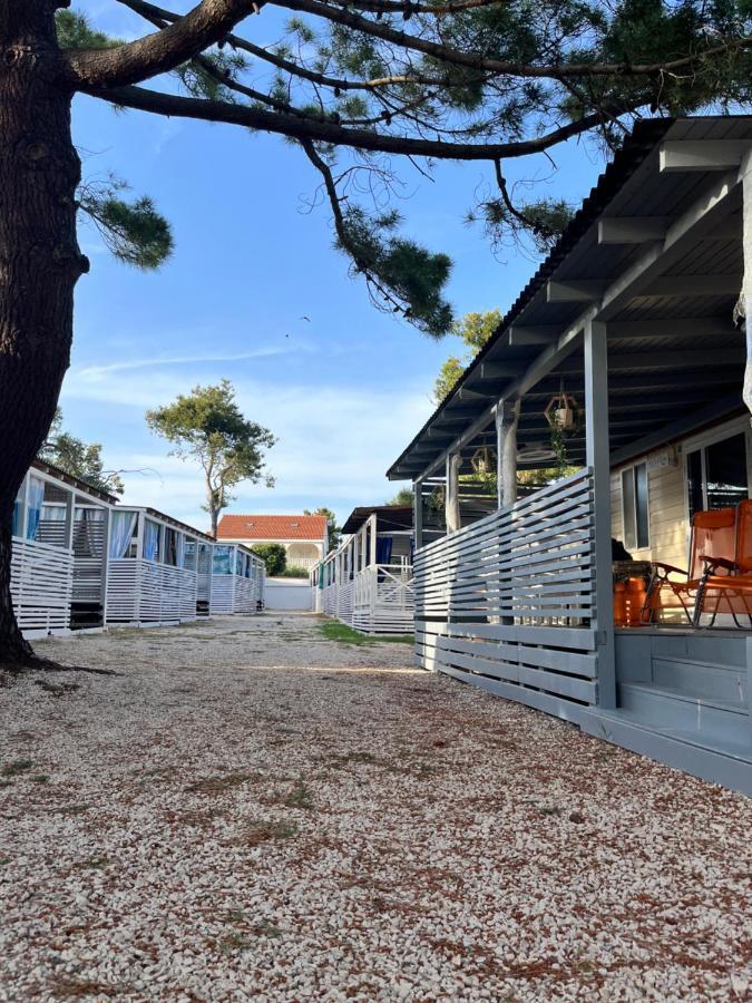 Dalmacia Mobile Homes And Caravans At The Beach Privlaka  Exterior photo